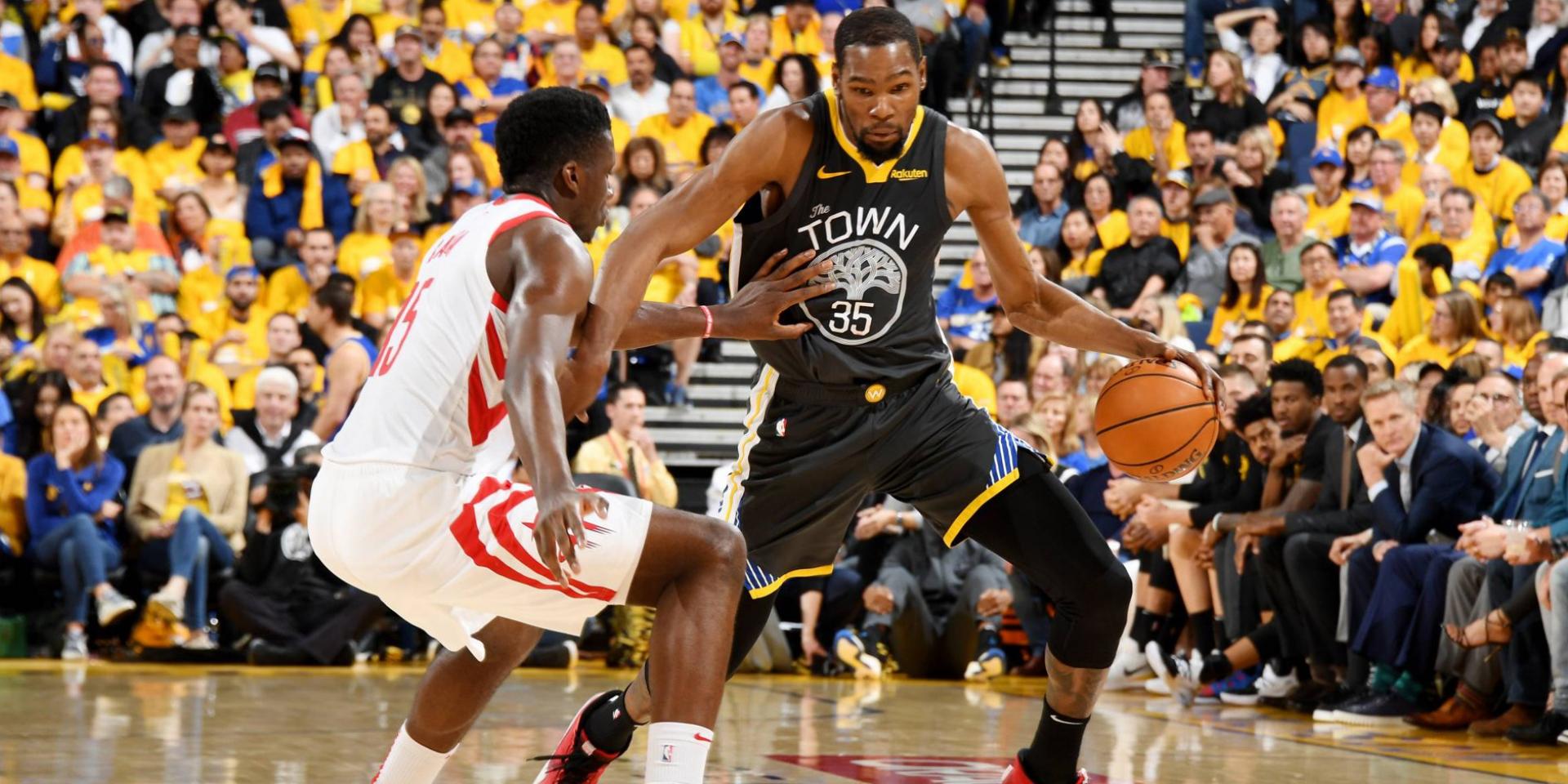 Kevin Durant vượt mặt Kobe Bryant trong màn trình diễn đỉnh cao trước Rockets Kevin Durant vượt mặt Kobe Bryant trong màn trình diễn đỉnh cao trước Rockets